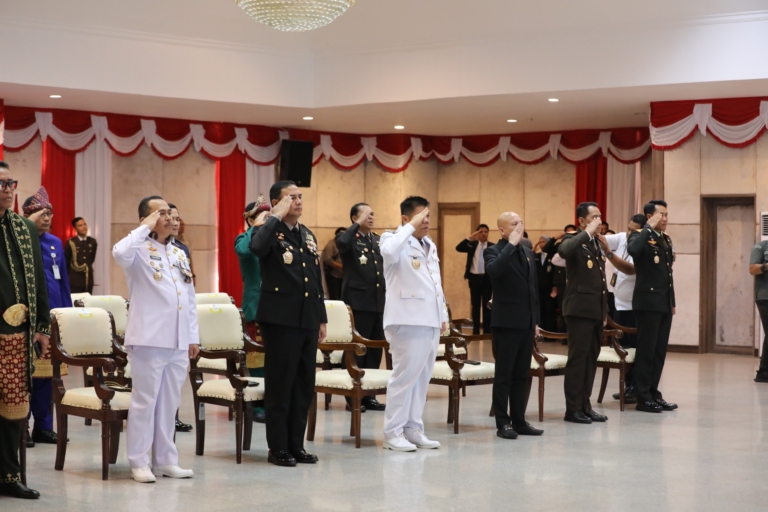 Dari Babel Jaga Semangat Nasionalisme, Gubernur Hidayat Arsani Ikuti Live Streaming Upacara Detik-detik Proklamasi Tahun 2026
