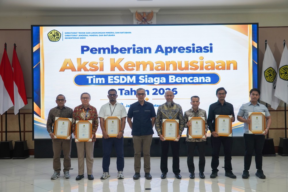 PT TIMAH Receives Ministry of Energy and Mineral Resources Award for Humanitarian Response to NTT Earthquake Victims